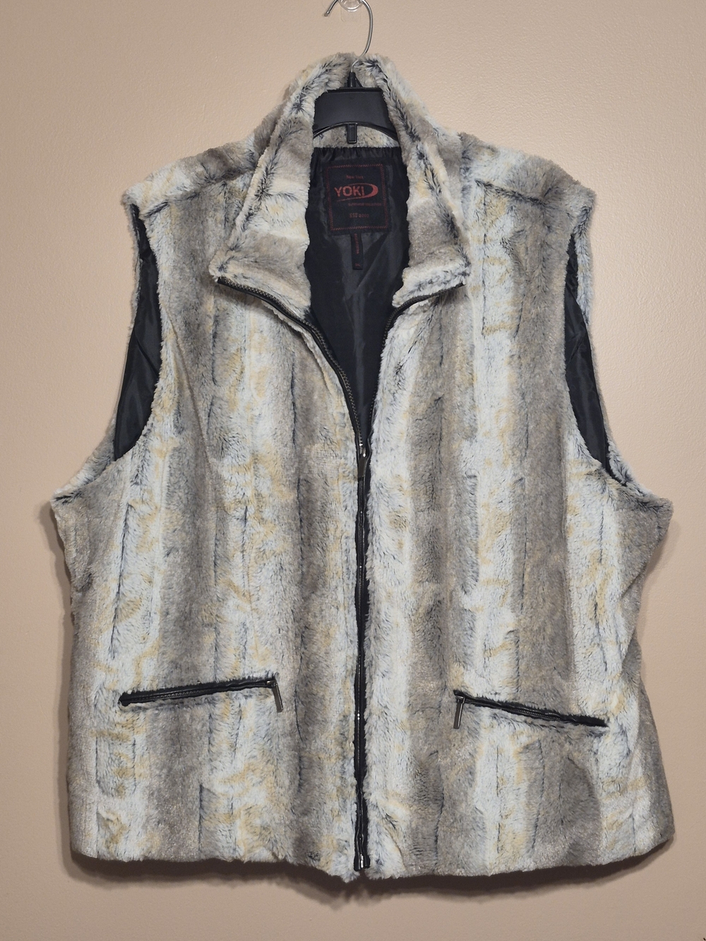 Yoki Faux Fur Sleeveless Zip Vest in Grays/Creams/Browns